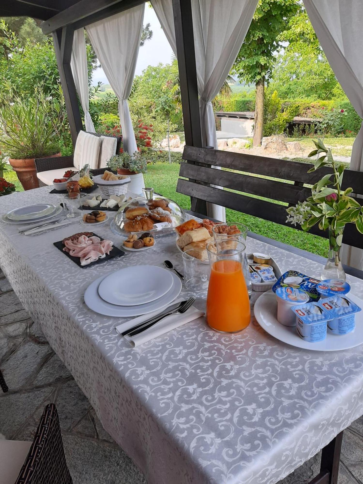 Suite Villa Aurelj Barolo Dış mekan fotoğraf
